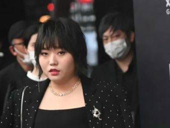 李雪琴和老谢，谁在说谎？