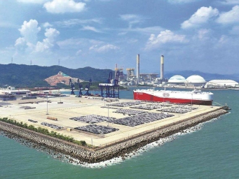 “深圳号”完成首次跨洋远航