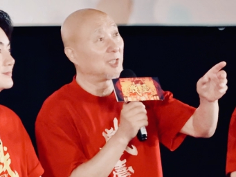 电影《戏台》上海路演 陈佩斯拒绝"小品翻电影"