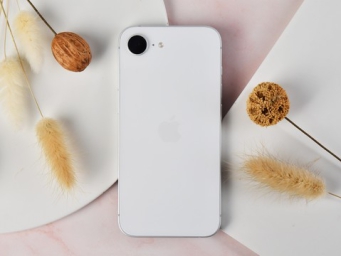 iPhone 16e影像体验实测：“超广级”主摄到底够用吗？